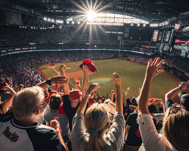 MLB fans cheering